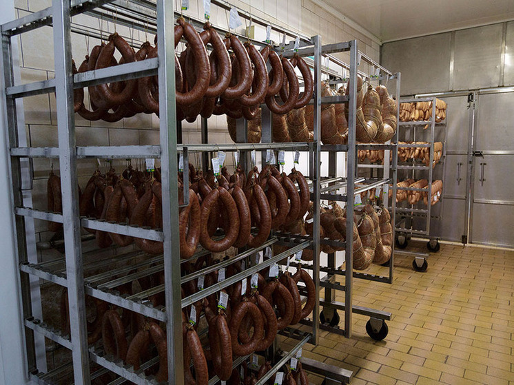 Руководство тульского мясокомбината «Лазаревское» отреагировало на телевизионный репортаж, в котором показали нарушения на производстве