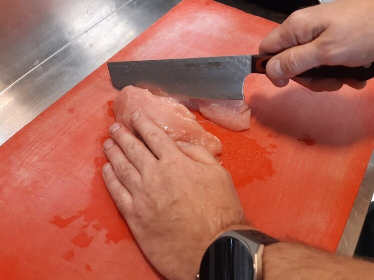 Эксперты: куски мяса в холодце должны быть не больше 2,5 см