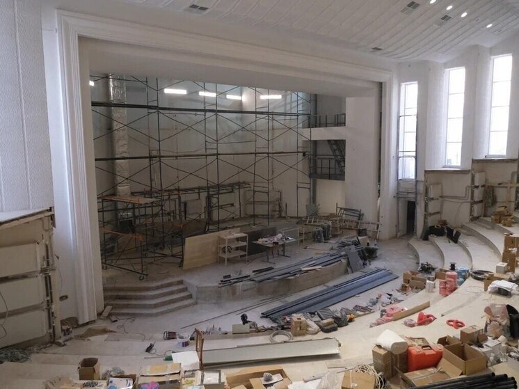 Ремонт центра культуры в Ялте завершен на 90%