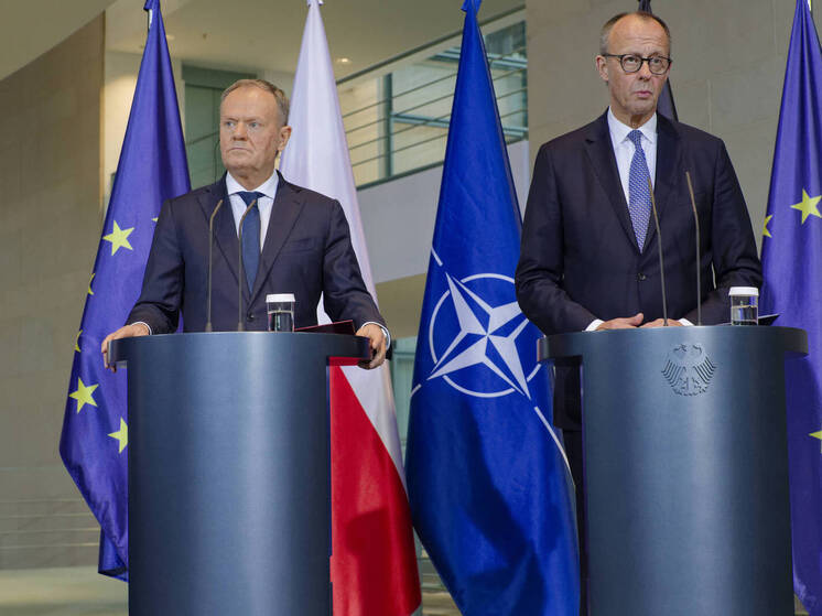 Переговоры канцлера Германии Фридриха Мерца и польского премьера Дональда Туска, задуманные как демонстрация сотрудничества, обернулись напряжённым обменом мнениями