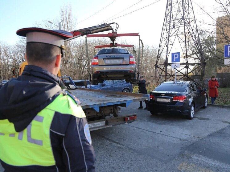 В Ставрополе усилили контроль за парковкой на местах для инвалидов у социальных объектов