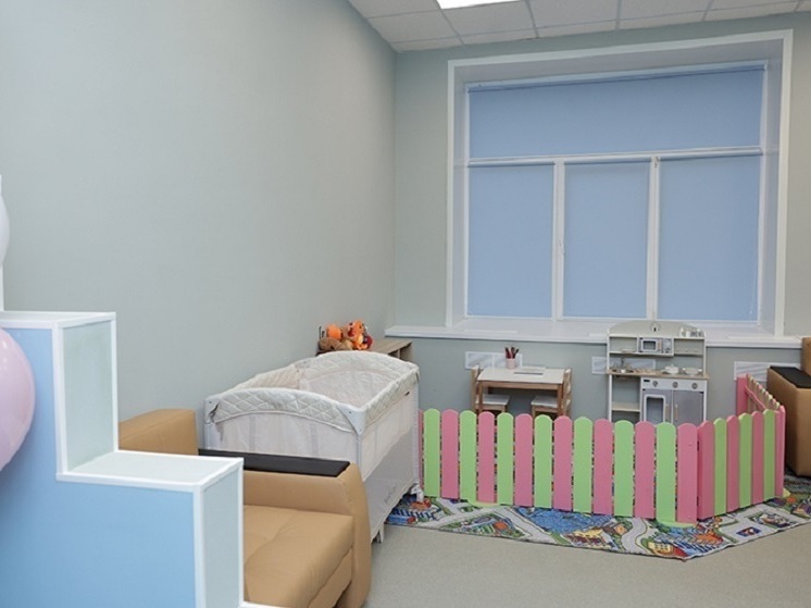 Во Владимирском университете открыли комнату матери и ребенка для студентов с детьми