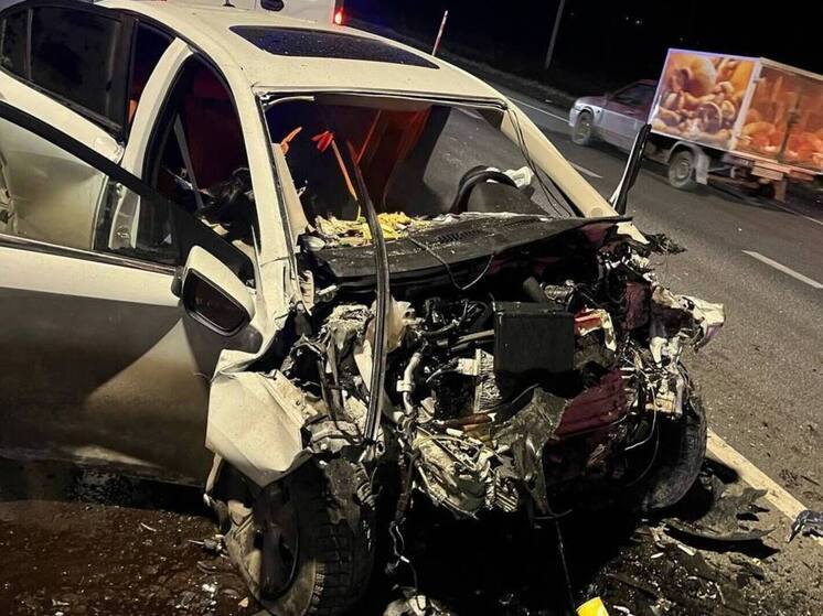 На трассе М-5 в лобовом столкновении погибли три человека