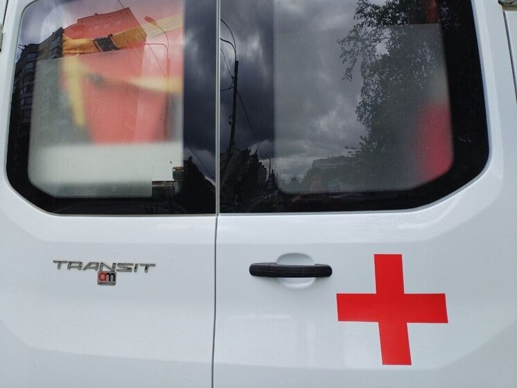 Переход дороги в неположенном месте закончился больницей для калининградца