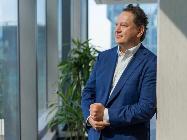 Топ-менеджер ВТБ представил пьесу про безумные качели рубля и возможный пакт ЦБ с властями