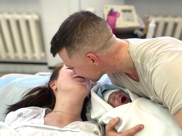 Ивановские реаниматологи выхаживают крошечную новорожденную весом 492 грамма