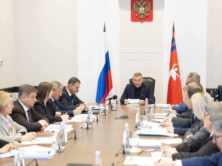 Андрей Бочаров обсудил со специалистами планы по модернизации ЖКХ