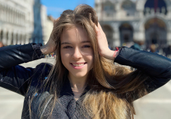 Анастасия Губанова отмечает день рождения: фото фигуристки разных лет