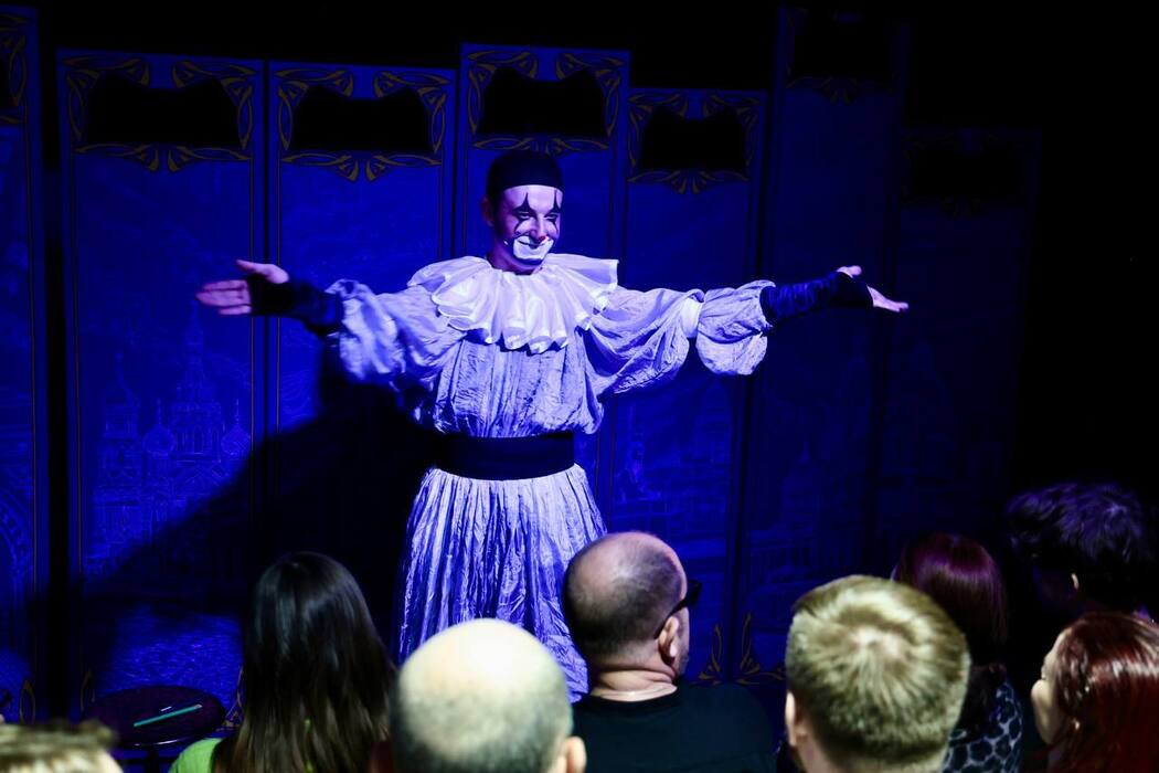 В театре кукол Челябинска прошла взрывная премьера! Фото потрясающих кукол!