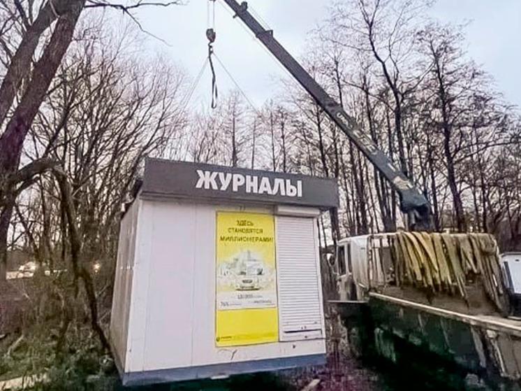 В Советском районе Брянска снесли два незаконных торговых объекта