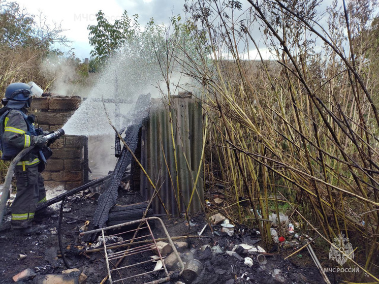 В херсонском поселке Каланчак случился пожар