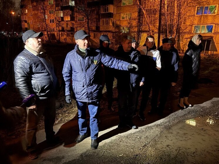 Олег Денисов раскритиковал управляющие компании Ленинского района Пензы за беспорядок во дворах