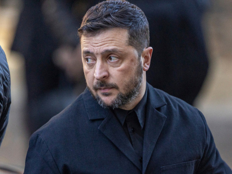 Hromadske: Зеленский живет на зарплату в 50 тысяч рублей в месяц