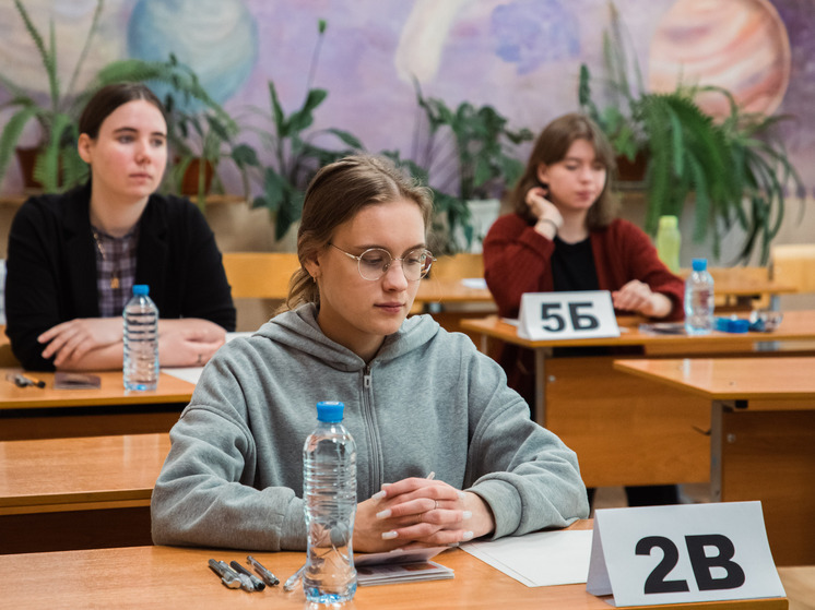 В Тверской области экспериментально введут упрощенную форму ОГЭ, чтобы удержать студентов