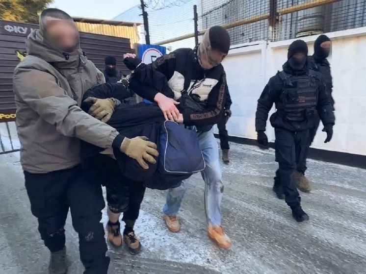 В Екатеринбурге мужчину задержали через 5 минут после выхода из колонии