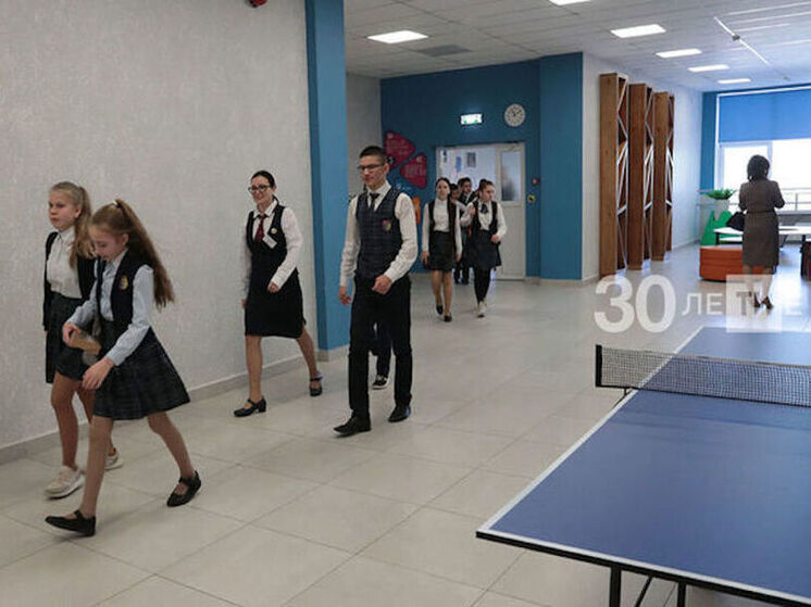 В Татарстане ежедневно до 300 учащихся не допускают в школы из-за симптомов ОРВИ