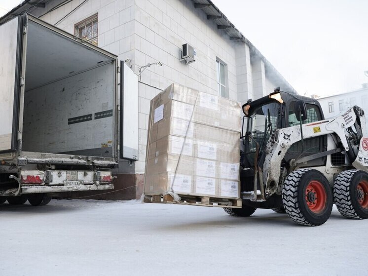 Иркутяне подготовили новогодние подарки для детей ЛНР и военнослужащих в госпитале