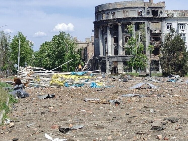 Владимир Путин посетил один из штабов Объединённой группировки войск, там верховный Главнокомандующий заслушал доклады военачальников, сообщает «Царьград»