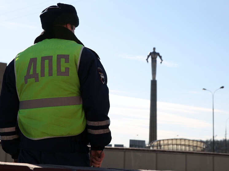 Инспектор ДПС приехал на место аварии и предложил оформить происшествие завтра: допускает ли закон отсрочку? Машина помещена на спецстоянку за управление ею нетрезвым водителем: должен ли он для возвращения машины доказывать, что уже протрезвел? Приставы списали деньги с карты должника, не убедившись в получении им предупреждения: законно ли? Автосервис не согласен с претензией по качеству выполненных работ: за чей счет может быть проведена экспертиза?

На вопросы читателей отвечает основатель К