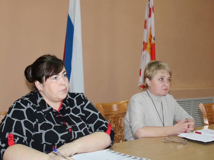 В администрации Демидовского района обсудили защиту прав несовершеннолетних и ответственность родителей