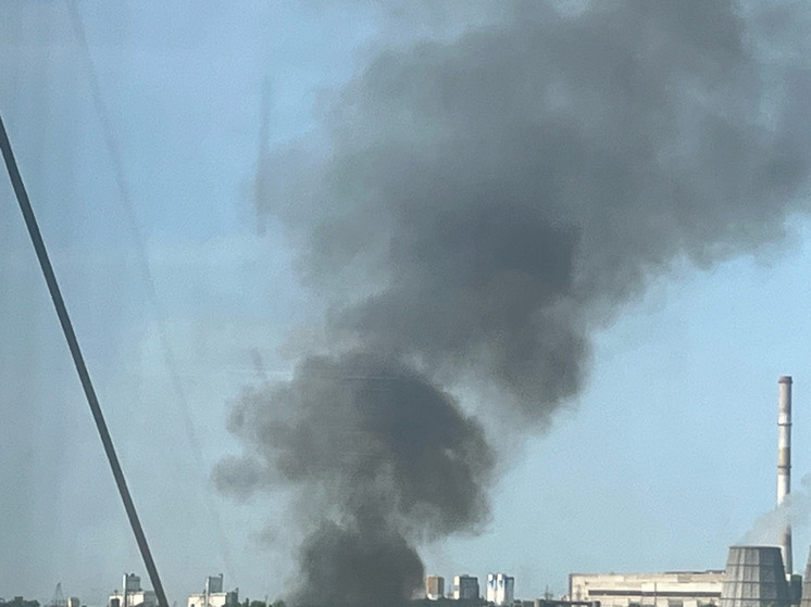 В Орловской области потушили пожар на атакованной БПЛА нефтебазе