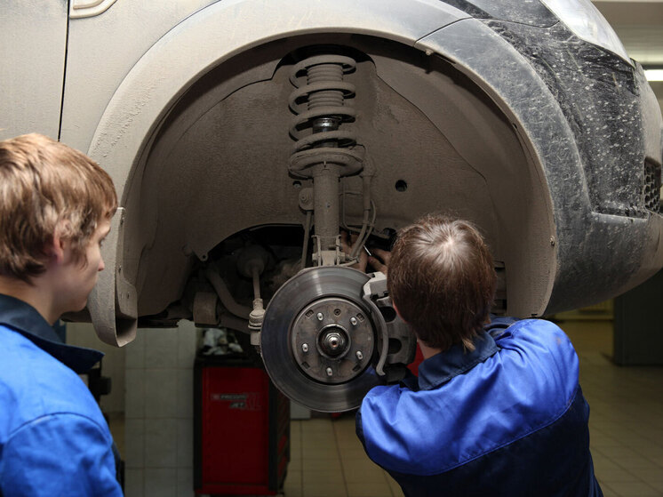 Судебный прецедент: дилеру предоставить новую иномарку0