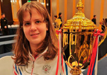 На завершившемся в испанском Линаресе командном чемпионате мира по шахматам среди женщин оглушительную победу одержала сборная России: Александра Горячкина, Екатерина Лагно, Полина Шувалова, Лея Гарифуллина, Анна Шухман и Ольга Гиря