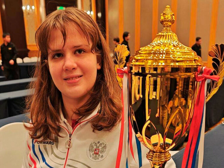 На завершившемся в испанском Линаресе командном чемпионате мира по шахматам среди женщин оглушительную победу одержала сборная России: Александра Горячкина, Екатерина Лагно, Полина Шувалова, Лея Гарифуллина, Анна Шухман и Ольга Гиря