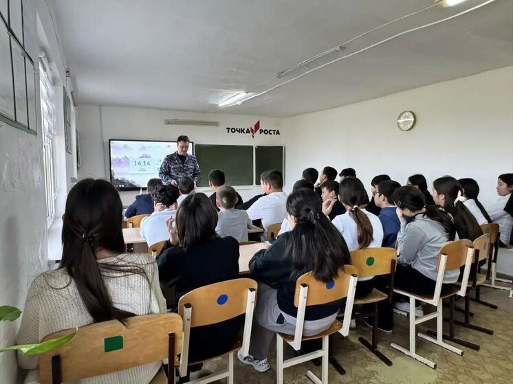 В школах Калмыкии проводят уроки безопасности