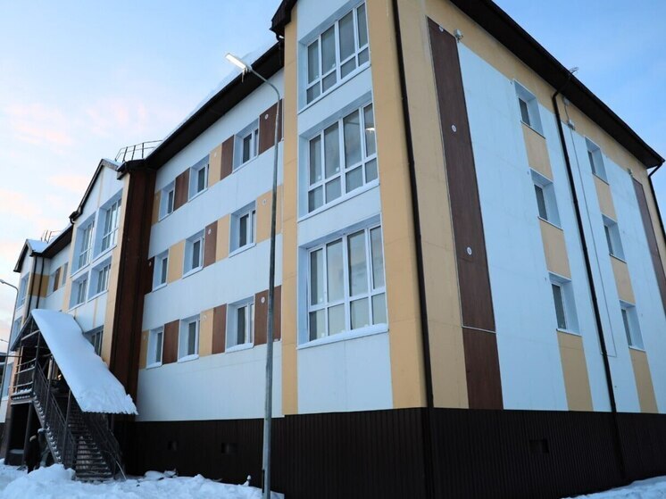 В Мужах достраивают многоквартирник для 23 семей из аварийных домов