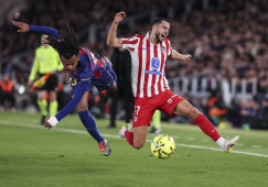 «Барселона» обыграла «Атлетико» в матче с незабитым пенальти: лучшие фото