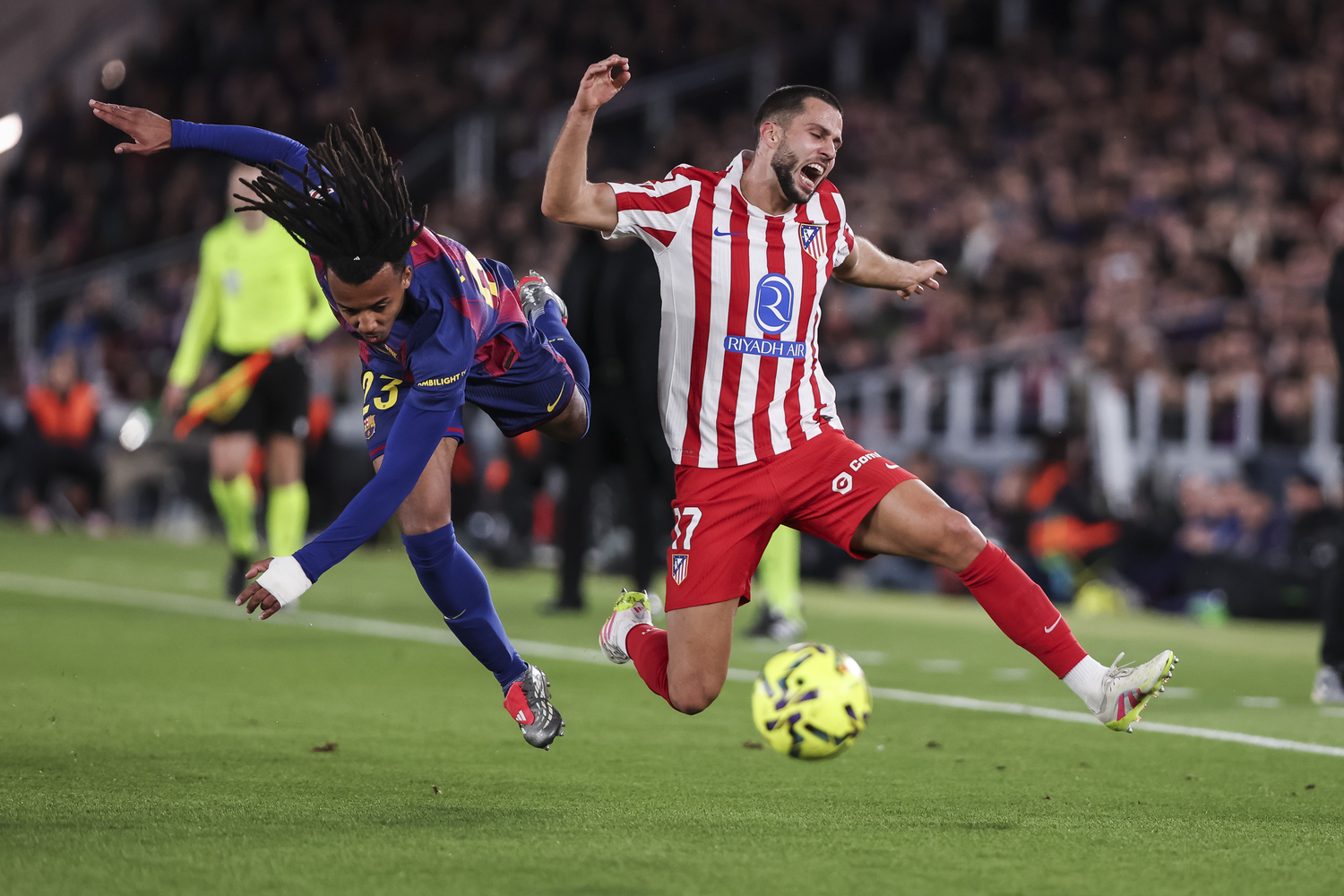 «Барселона» обыграла «Атлетико» в матче с незабитым пенальти: лучшие фото