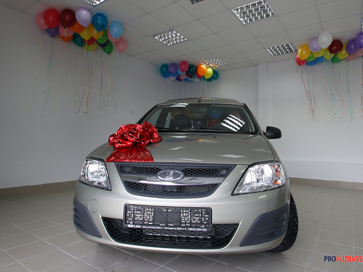 В Кузбассе многодетные семьи получили автомобили по новой губернаторской программе