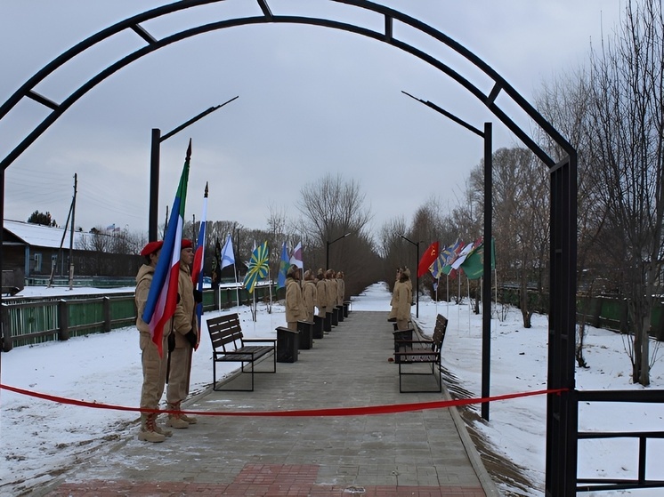 В хакасском селе открыли Аллею славы в память погибших бойцов