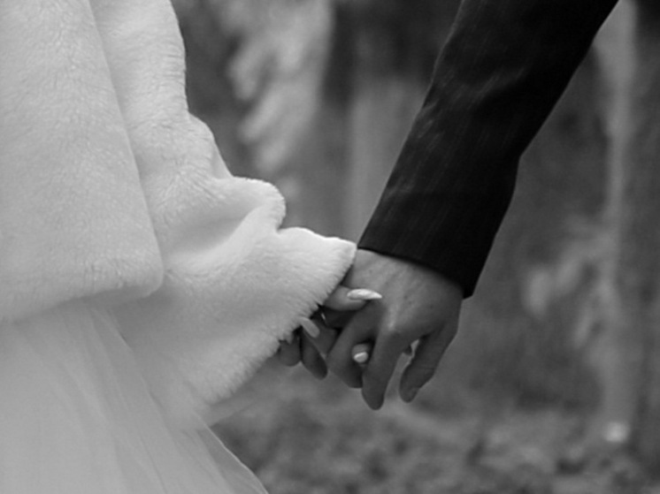 В Малайзии арестовали уединившихся в гостинице до свадьбы жениха и невесту