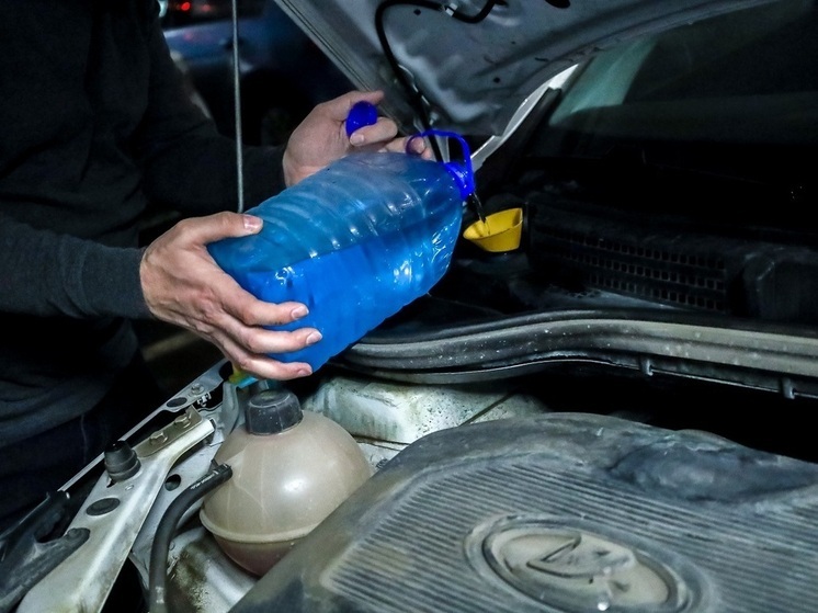 Роскачество: основой качественной незамерзайки являются изопропиловый спирт и дистиллированная вода