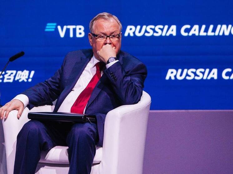 Глава ВТБ Костин: банк не рассчитывает на резкое изменение санкционной политики