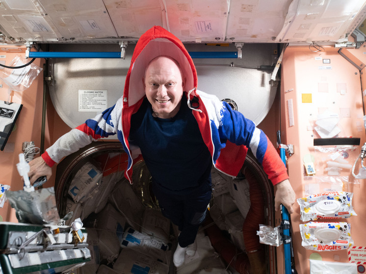 ТАСС: вместо Олега Артемьева в составе Crew-12 на МКС полетит Федяев