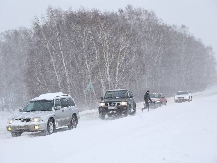 Водителей попросили отказаться от поездок в горные районы Челябинской области