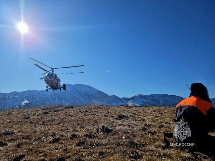 Спасатели назвали несчастный случай основной версией исчезновения альпиниста в горах Адыгеи