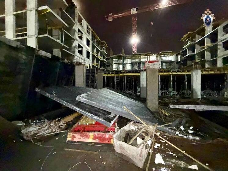 В Кургане на стройплощадке под бетонными плитами погиб рабочий