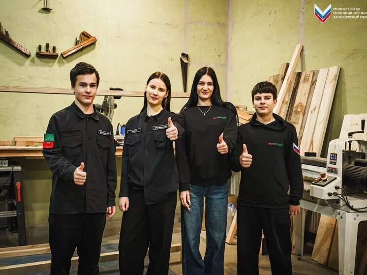 Активисты «Юга Молодого» в Энергодаре освоили столярное дело для помощи армии