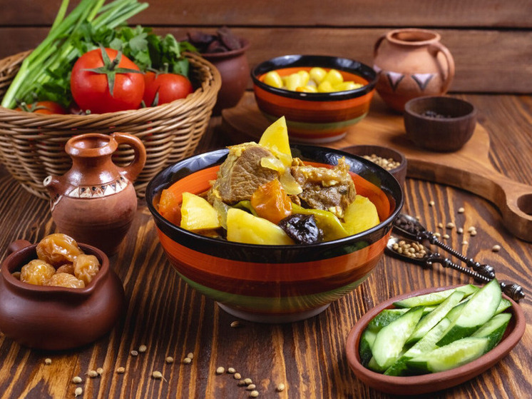 В Сургутском районе открылось этно‑кафе — проект выпускников бизнес‑лаборатории «СВОё дело»