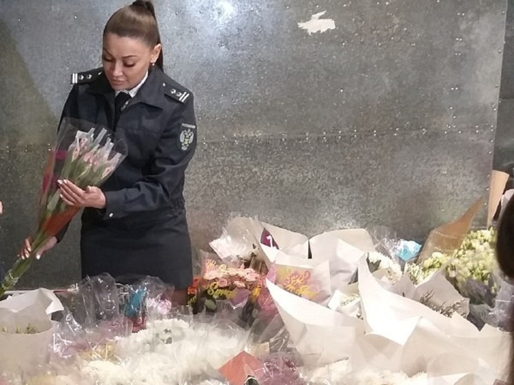 Ввоз 7,2 тысячи срезов растений пресекли в Алтайском крае