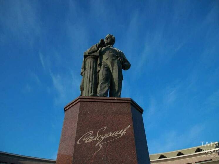 Со 125-летием Салиха Сайдашева поздравил Минниханов татарстанцев