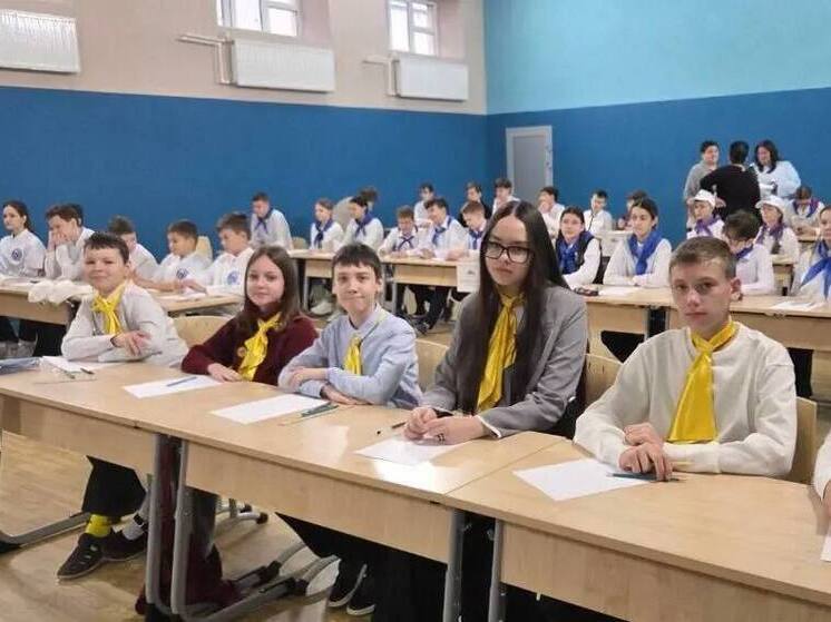 Юные математики Серпухова покорили муниципальную «Вершину»