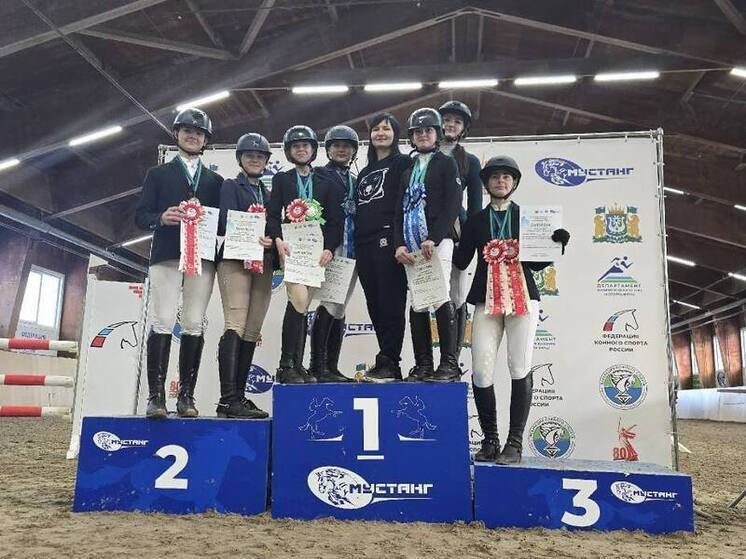 Ноябрьские наездники завоевали 16 наград на соревнованиях в ХМАО