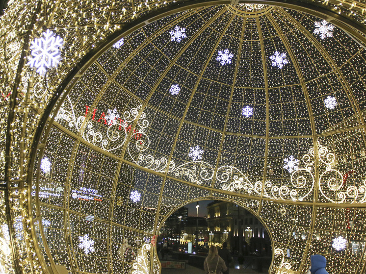 Что приготовить и что поставить на стол на Новый 2026 год — год Красной Огненной Лошади