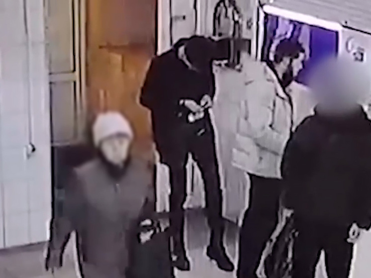 Липчанин стащил деньги из табачной лавки ради букета цветов