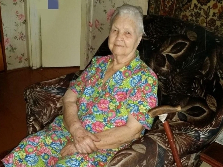 Труженице тыла из Хакасии передали поздравление Президента России со 105-летием